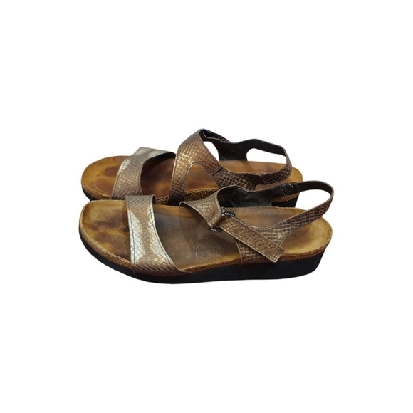 NAOT Pamela Sandals Metallic Leather Snakeskin Rhinestone Buckle Women’s 39 US 8 - Picture 3 of 9